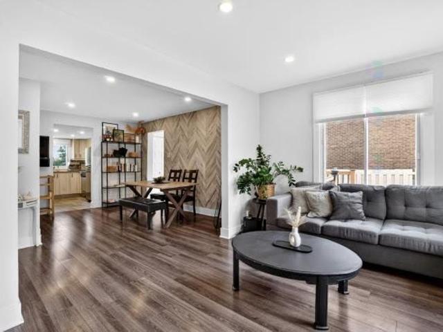 Appartement à Louer 573 79e Avenue, Chomedey Laval 20 photos | Logis Québec
