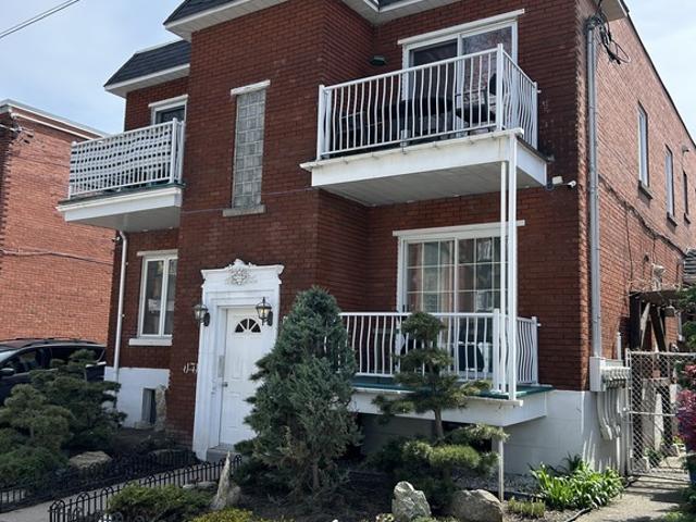 Appartement à Louer 5174 avenue bourbonniere, Rosemont/La Petite Patrie Montréal 9 photos | Logis Québec