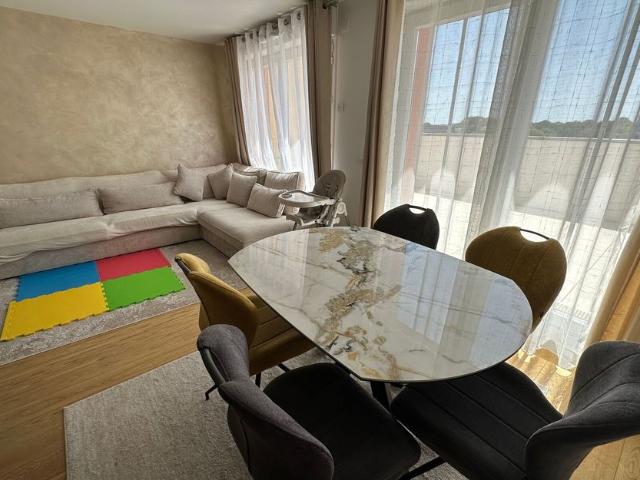 Appartement à louer 5 pièces • Le Plessis Robinson