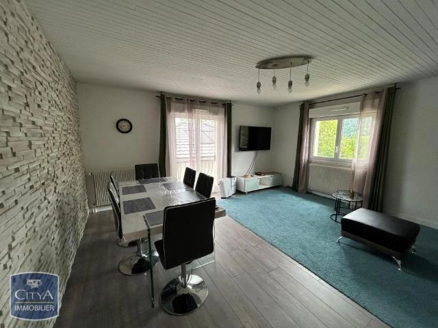 Appartement à louer 5 pièces 15m²