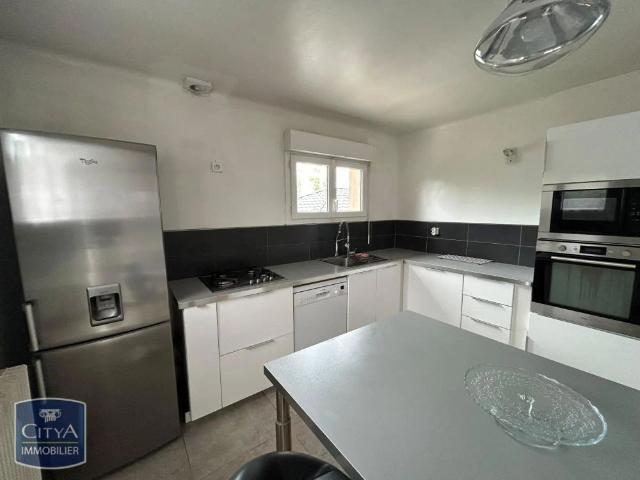 Appartement à louer 5 pièces 15m²