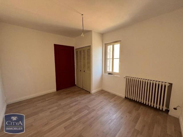 Appartement à louer 5 pièces 180.99m²