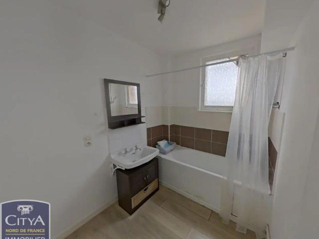 Appartement à louer 5 pièces 103m²