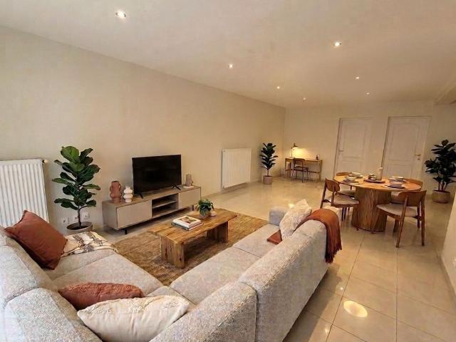Appartement à louer 5 pièces 100 m