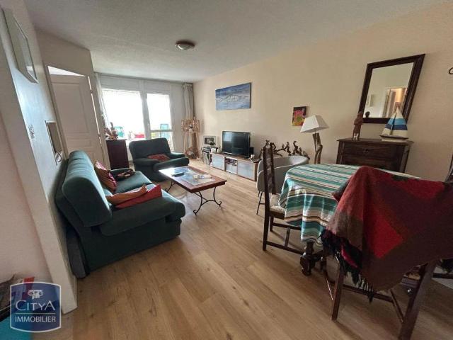 Appartement à louer 5 pièces 102m²