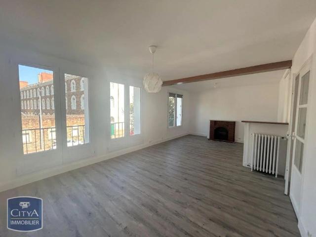 Appartement à louer 5 pièces 104.97m²