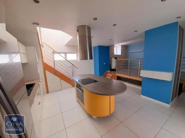 Appartement à louer 5 pièces 108.19m²