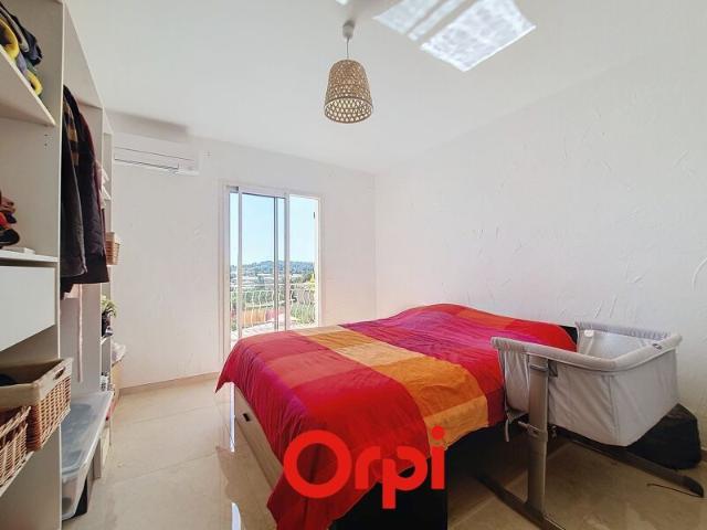 Appartement à louer 5 pièces • 131,31 m2 Ollioules