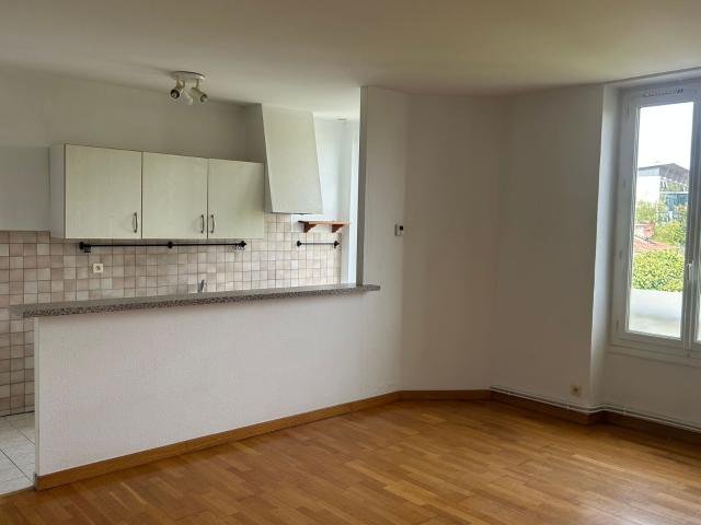 Appartement à louer 5 pièces