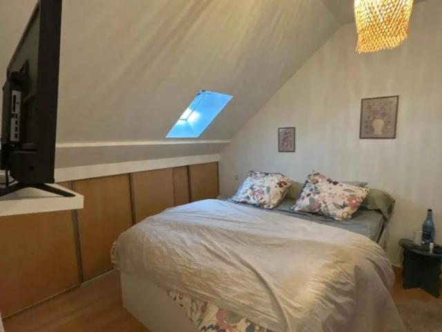 Appartement à louer 5 pièces 77.64m²