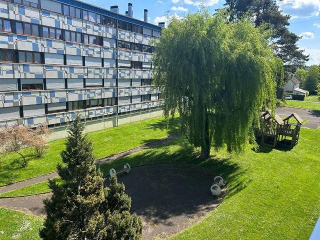 Appartement à louer 5 pièces 84.35m²