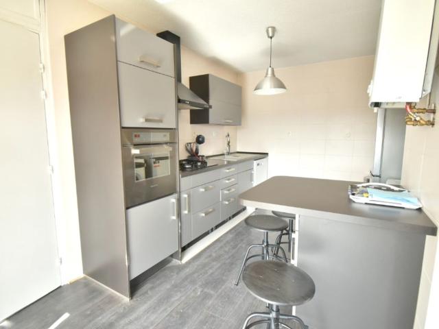 Appartement à louer 5 pièces 85,80 m