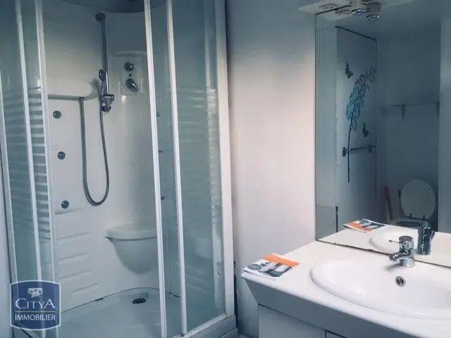 Appartement à louer 5 pièces 86.84m²