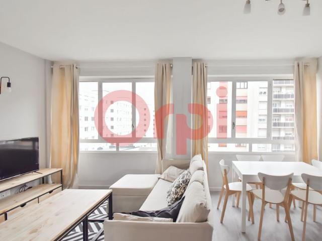 Appartement à louer 5 pièces • 82,05 m2 Lyon 8