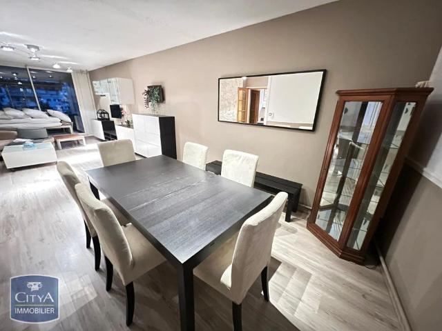 Appartement à louer 5 pièces 94.49m²