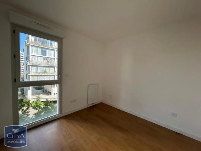 Appartement à louer 5 pièces 94.74m²