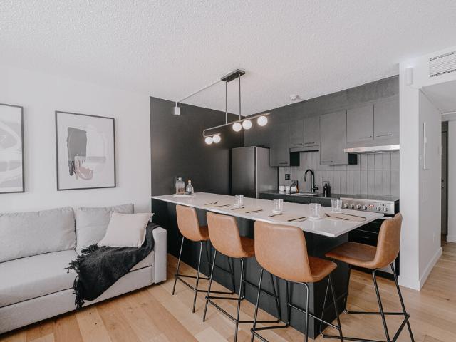 Appartement à Louer 640 Rue Saint Jean, La Cité Limoilou Québec 19 photos | Logis Québec
