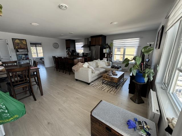 Appartement à Louer 64, rue principale, Saint François Xavier de Brompton 21 photos | Logis Québec