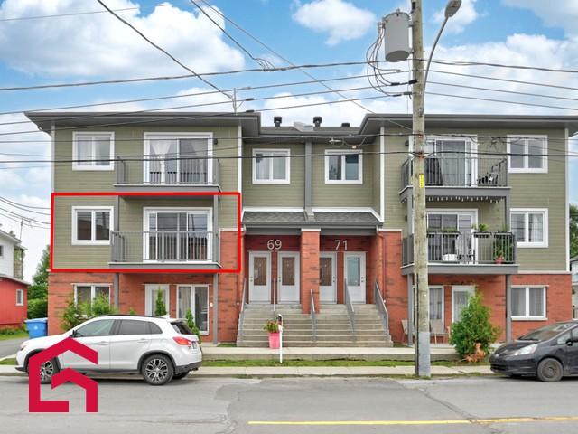 Appartement à Louer 69,Rue Venne, Saint Jacques 22 photos | Logis Québec
