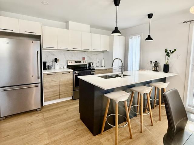 Appartement à Louer 600 St Jean Baptiste, Terrebonne Terrebonne 10 photos | Logis Québec