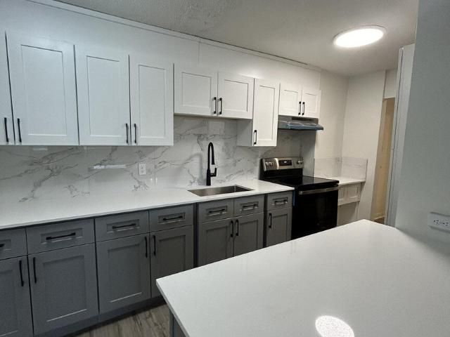 Appartement à Louer 6260 Place Northcrest, Montréal 26 photos | Logis Québec