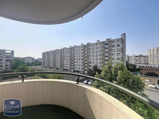 Appartement à louer 62.25m²