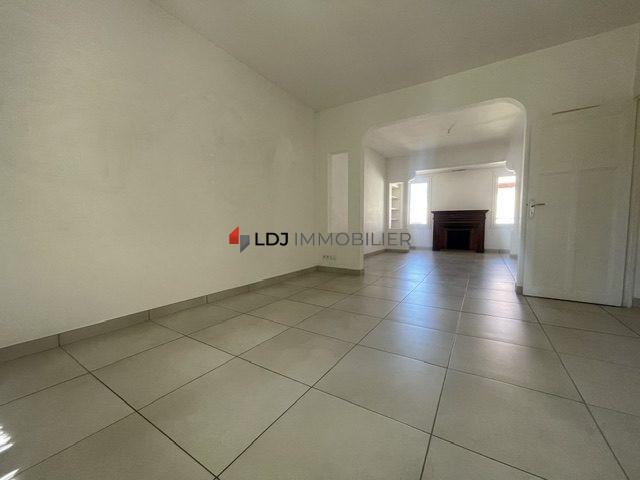Appartement à louer, 6 pièces Perpignan 66000