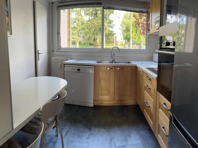 Appartement à louer 6 pièces