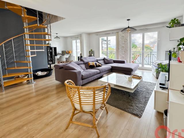 Appartement à louer 6 pièces 120,68 m