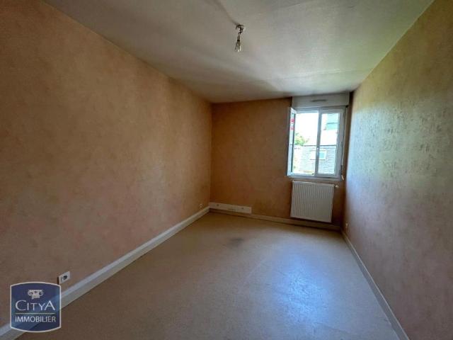 Appartement à louer 6 pièces 124.85m²