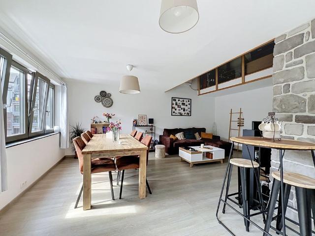 Appartement à louer 750 € 5570 BEAURAING