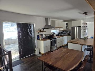 Appartement à Louer 775 rue de la Vallée Du Golf, Sainte Adèle 10 photos | Logis Québec