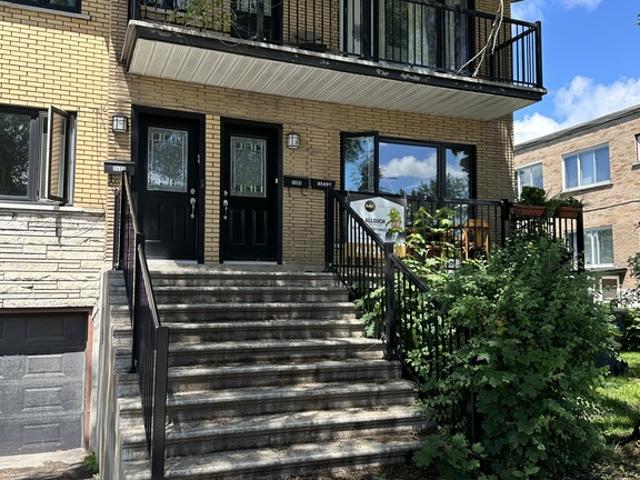 Appartement à Louer 7023a Guelph, Côte Saint Luc/Hampstead/Montréal Ouest 21 photos | Logis Québec