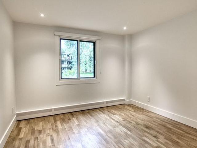 Appartement à Louer 705 boulevard churchill, Saint Lambert 9 photos | Logis Québec