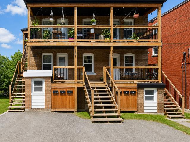 Appartement à Louer 737 Rue King George, Mont Bellevue Sherbrooke 8 photos | Logis Québec