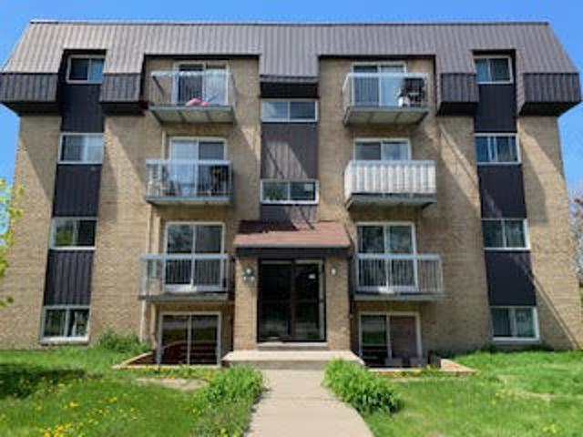 Appartement à Louer 7 859 Iberville, Repentigny Repentigny 21 photos | Logis Québec