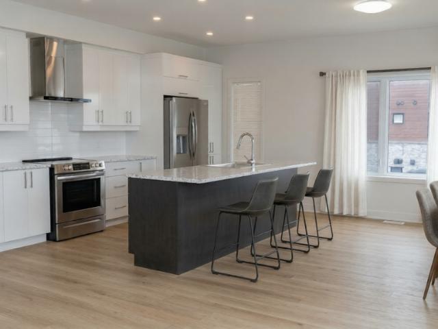 Appartement à Louer 86, rue P. J. Lemoyne, Saint Polycarpe 18 photos | Logis Québec