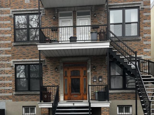 Appartement à Louer 8922 Rue Lajeunesse, Ahuntsic Cartierville Montréal 11 photos | Logis Québec