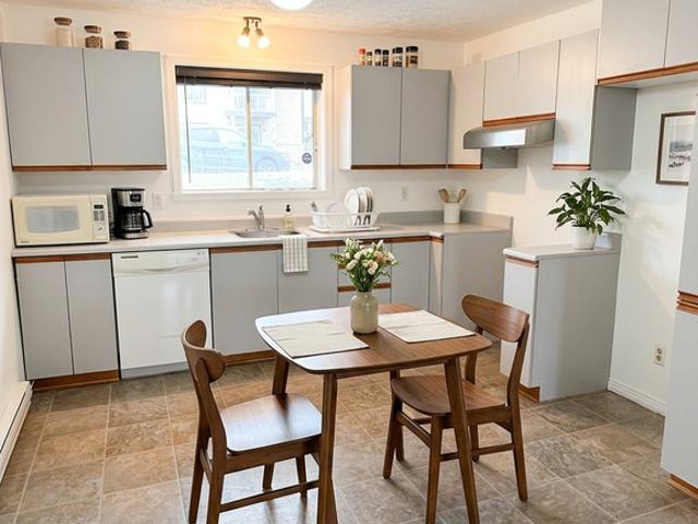 Appartement à Louer 89 rue des pins, East Angus 12 photos | Logis Québec