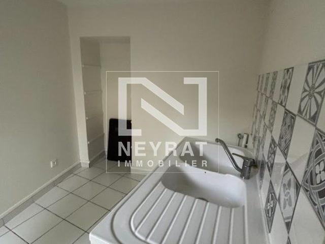 APPARTEMENT A LOUER