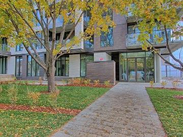 Parc-Extension, Montreal - Parking