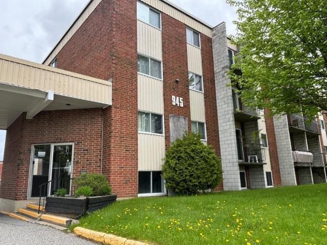 Appartement à Louer 945 rue des Quatre Saisons, Fleurimont Sherbrooke 6 photos | Logis Québec