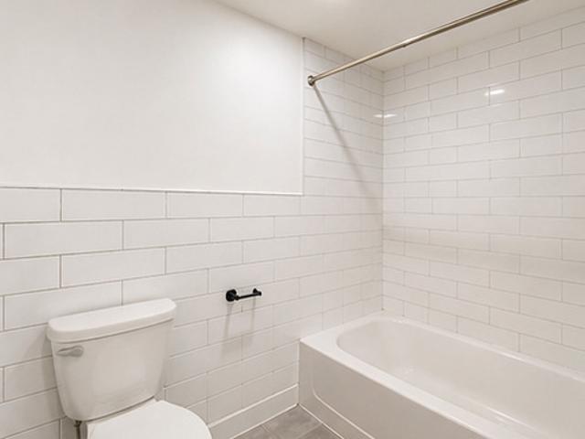 Appartement à Louer 9690 Papineau, Montréal Nord Montréal 5 photos | Logis Québec
