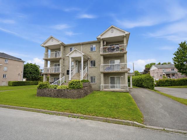 Appartement à Louer 933 Jovette Bernier, Les Nations Sherbrooke 12 photos | Logis Québec
