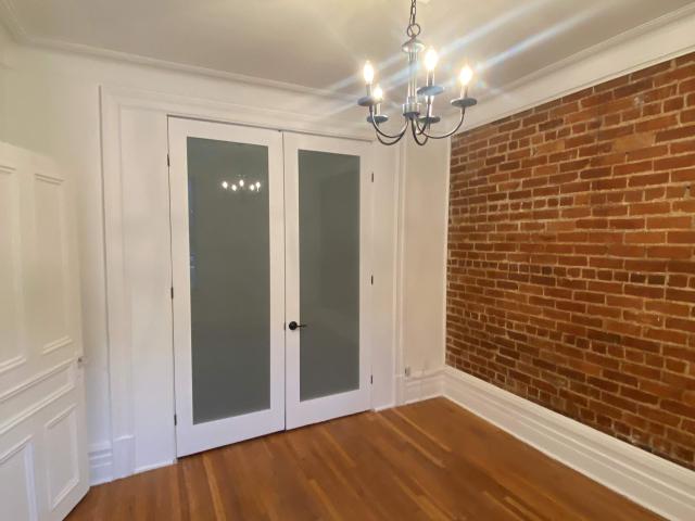 Appartement à Louer 935 Rue Saint Philippe Montréal H4C 2W2, Le Sud Ouest Montréal 14 photos | Logis Québec