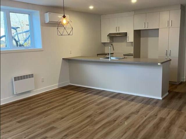 Appartement à Louer 93 5e Rue Est Crabtree, Crabtree 10 photos | Logis Québec