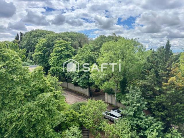Appartement à rénover de 81m² secteur Jolimont