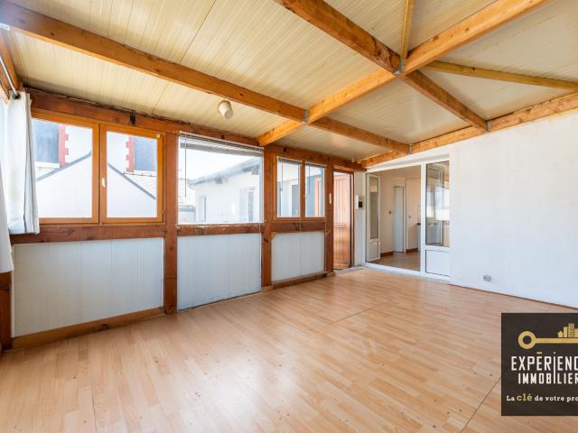 Appartement à rénover proche de la mer
