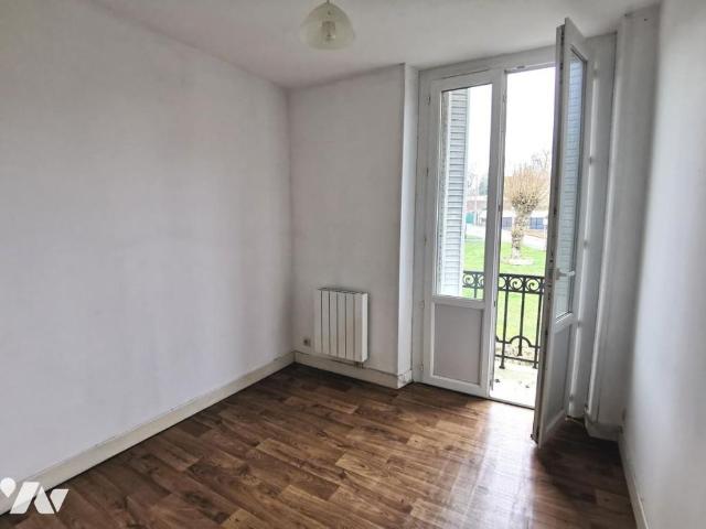 Appartement à ROYE