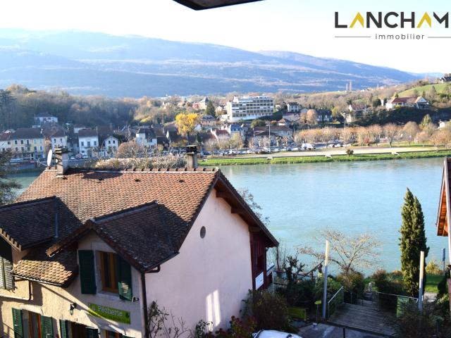 Appartement à Seyssel avec vue sur le Rhône